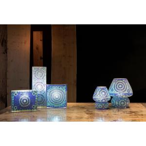 Lampada da tavolo in vetro mosaicata Blue Sauna h. 32 cm.