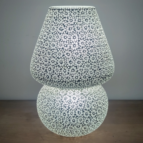 Lampada da tavolo in vetro mosaicata White Daisy h. 64 cm.