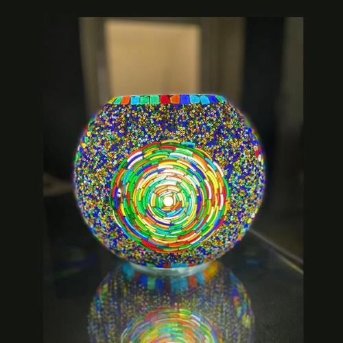 Lampada da tavolo in vetro mosaicata Fantasy Churi h. 17 cm.