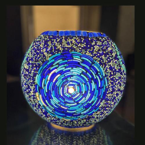 Lampada da tavolo in vetro mosaicata Blue Churi h. 32 cm.