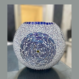 Lampada da tavolo in vetro mosaicata Blue Churi h. 23 cm.