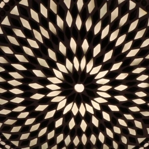 Lampada da tavolo in vetro mosaicata Yig & Yang h. 32 cm.